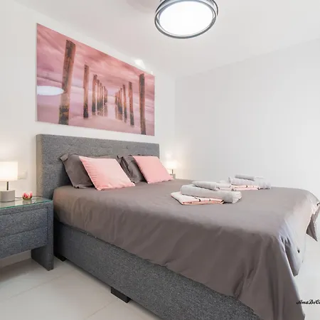 Casa De Pablo - La Mata Apartment *
